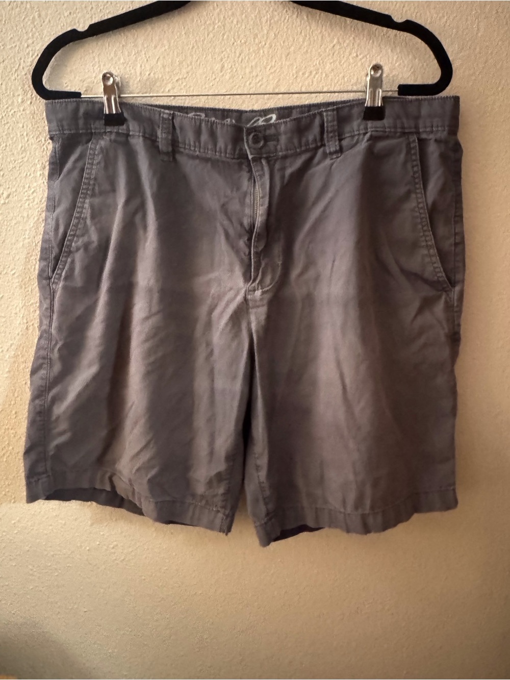 Eddie Bauer Slate Gray Men's Flat-Front Shorts